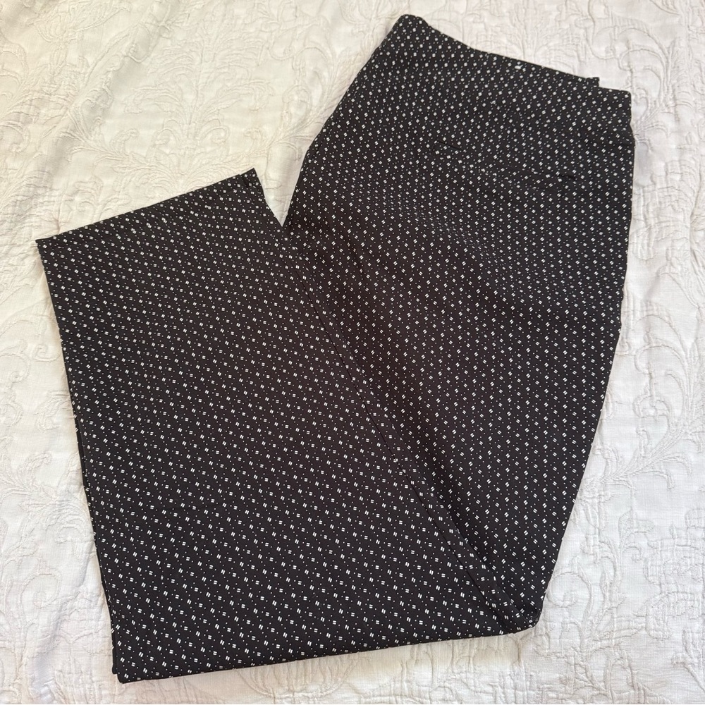 Black and White Polka Dot pull on dress pants